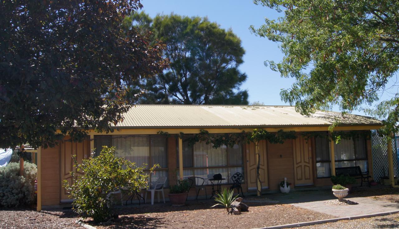 Milang Lakes Motel Exterior foto